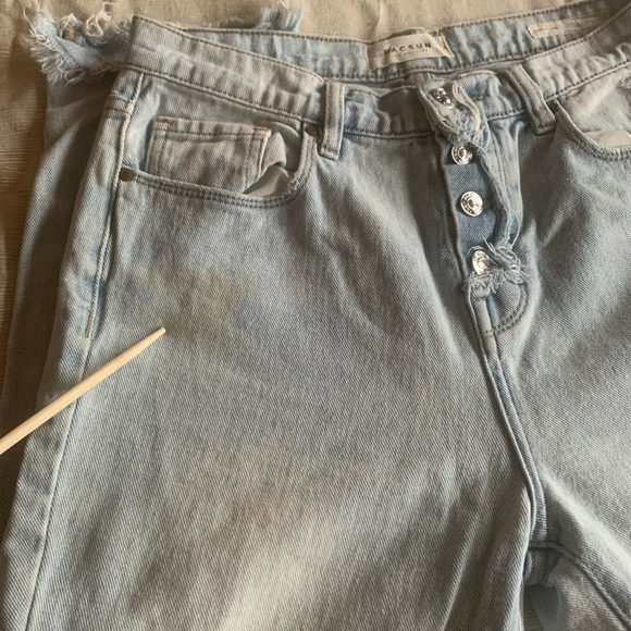 Distressed Mom Jeans - Picture 6 of 8